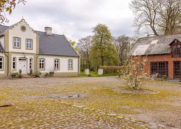 Fredensgaard Naer Billund *